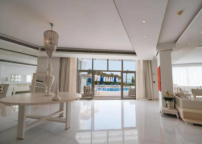 Vela Elite Collection - Vela Vista Villa